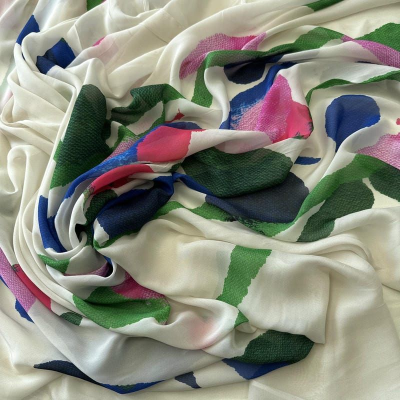 Tecido Musseline de Viscose Estampada Artística Off White • Conexão