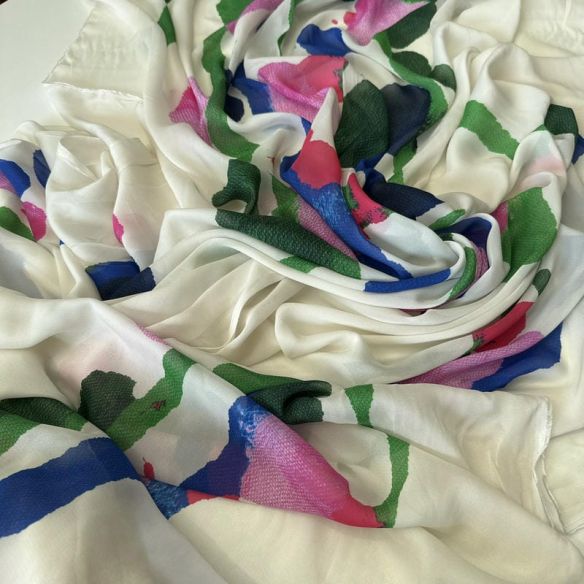 Tecido Musseline de Viscose Estampada Artística Off White • Conexão