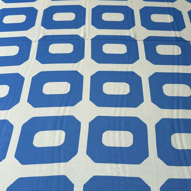 Tecido Musseline de Viscose Estampada Elos Azul • Conexão Tecidos