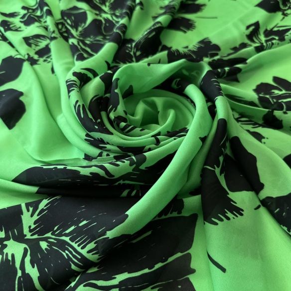 Tecido Musseline de Viscose Estampada Floral Verde Lima • Conexão