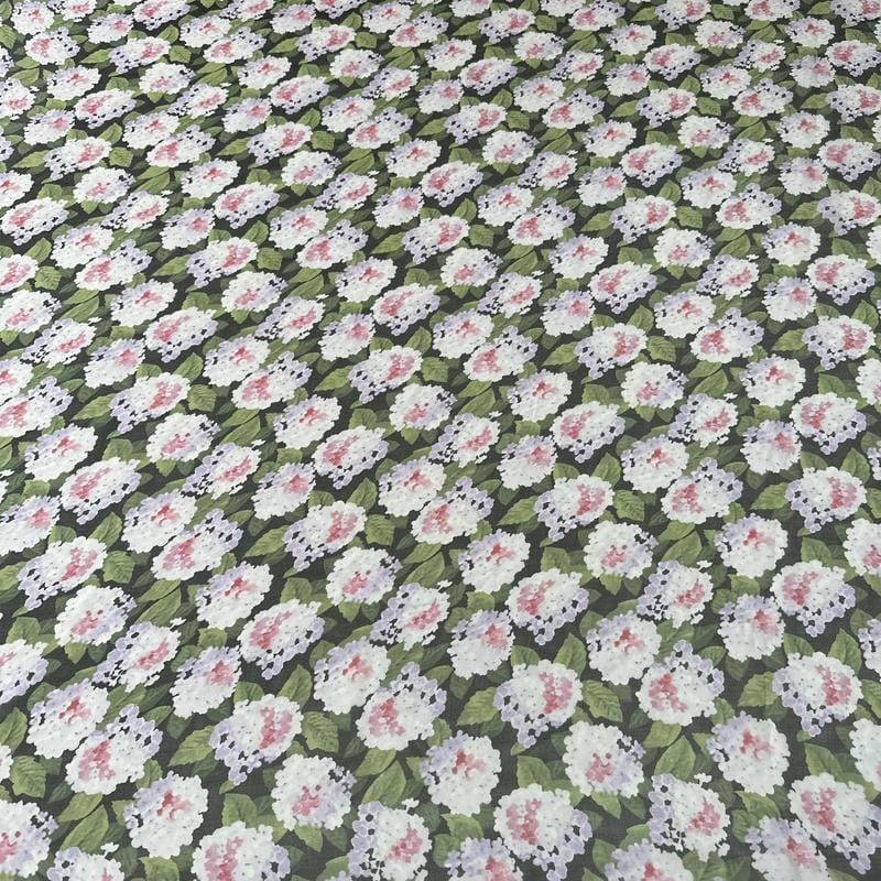 Tecido Palha De Seda Estampada Floral Preto • Conexão Tecidos
