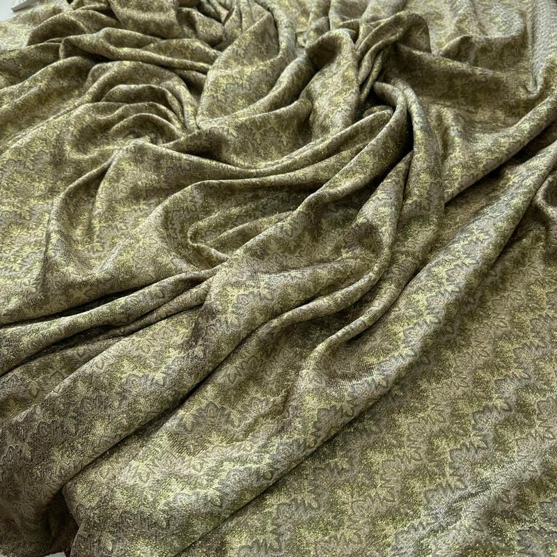 Tecido Jacquard Brocado Chevron Dourado • Conexão Tecidos
