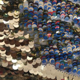 Tecido de Paetê Reversos Dourado e Azul • Conexão Tecidos