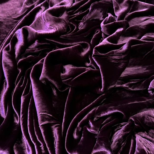 Tecido Veludo De Seda Roxo Berinjela • Conexão Tecidos