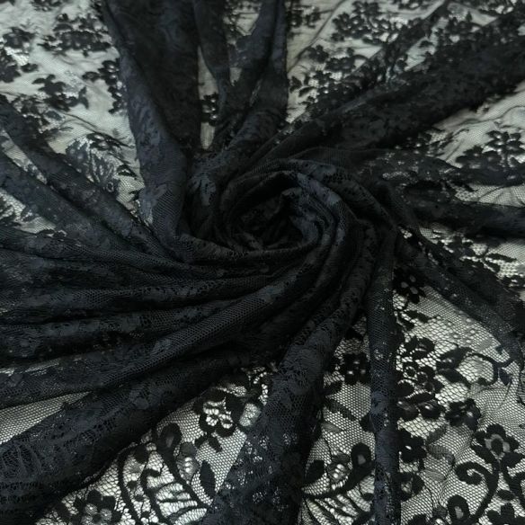 Tecido Renda Chantilly Preto • Conexão Tecidos