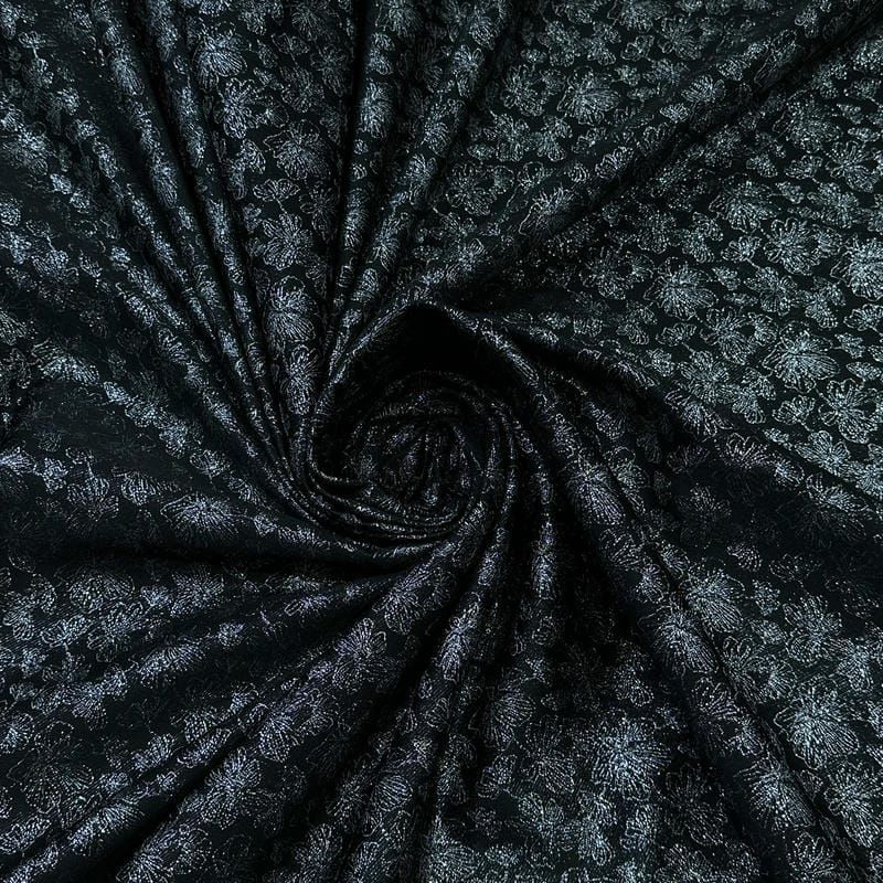 Tecido Jacquard Metalizado Floral Preto e Prata • Conexão Tecidos
