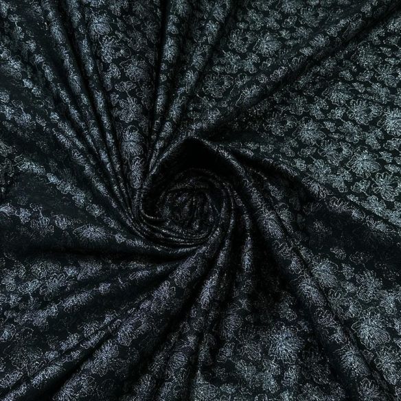 Tecido Jacquard Metalizado Floral Preto e Prata • Conexão Tecidos