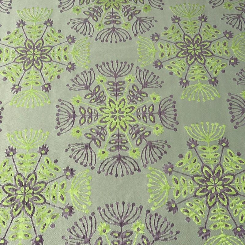 Tecido Jacquard Metalizado Floral Mandala Verde Lima e Lilás Fundo