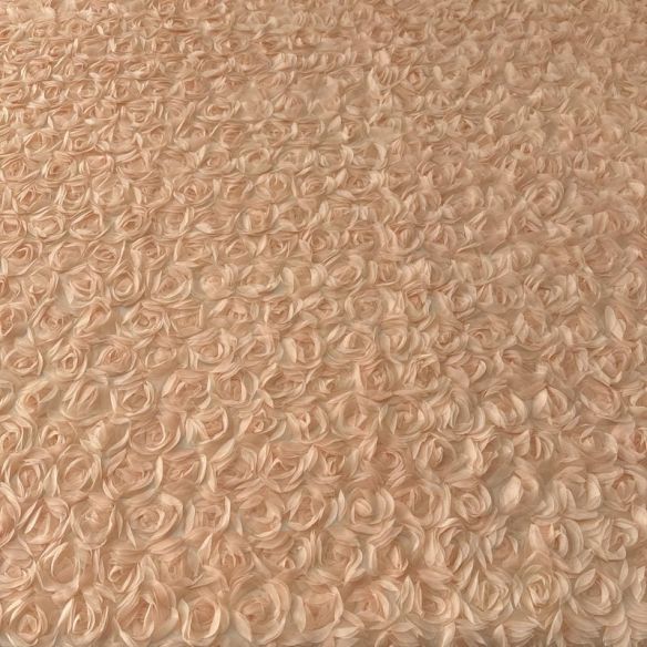 Tecido Tule Bordado 3D Rosas Pêssego • Conexão Tecidos