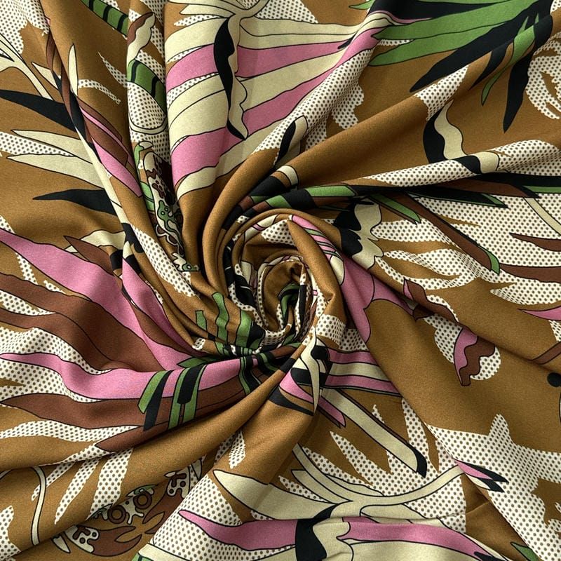 Tecido Viscose Estampada Fauna Tropical Caramelo e Rosé • Conexão