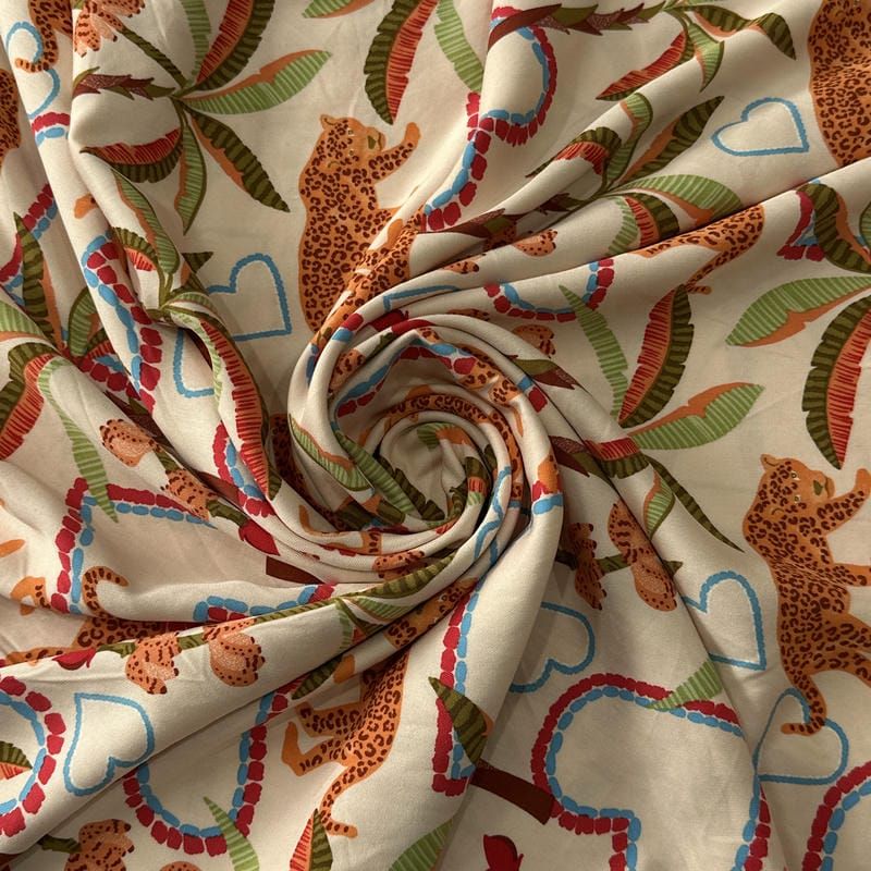Tecido Viscose Estampada Onças Jardim Tropical Areia • Conexão Tecidos