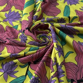 Tecido Viscose Estampada Floral Florença Amarelo Lima • Conexão 2