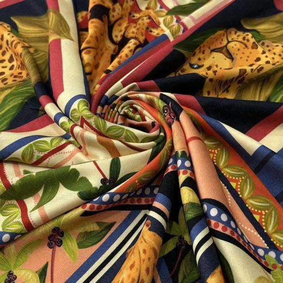 Tecido Viscose Estampada Lenço Tropical Marinho • Conexão Tecidos