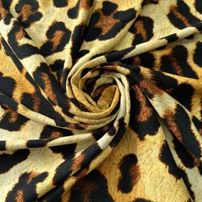 Tecido Viscose Estampada Onça Clássica Caramelo • Conexão Tecidos