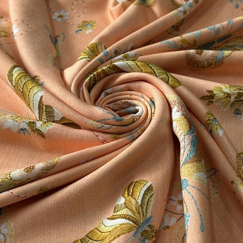 Tecido Viscose Estampada Borboletas Encantadas Pêssego • Conexão