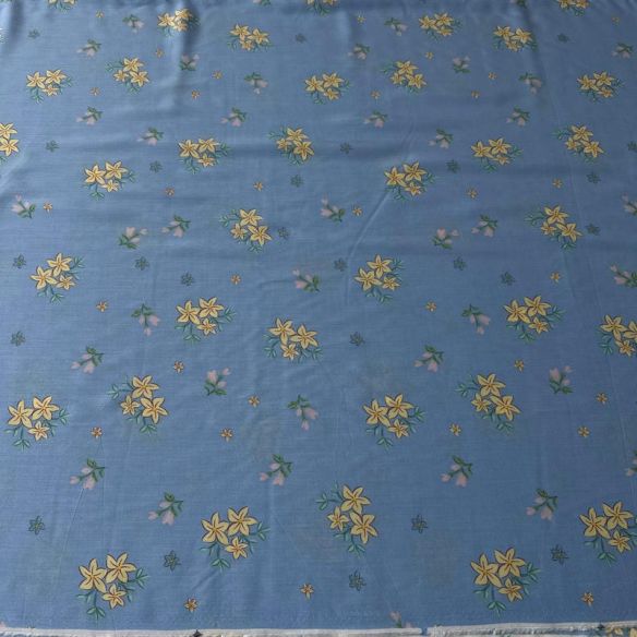 Tecido Viscose Estampada Floral Campestre Azul Sereno • Conexão
