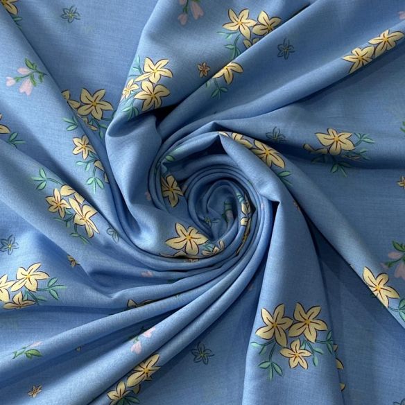 Tecido Viscose Estampada Floral Campestre Azul Sereno • Conexão