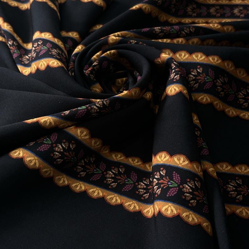 Tecido Viscose Estampada Listrado Floral Versalhes Preto e Ocre •