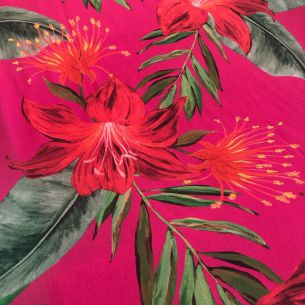 Tecido Musselina Toque De Seda Estampada Hibisco Rubi • Conexão