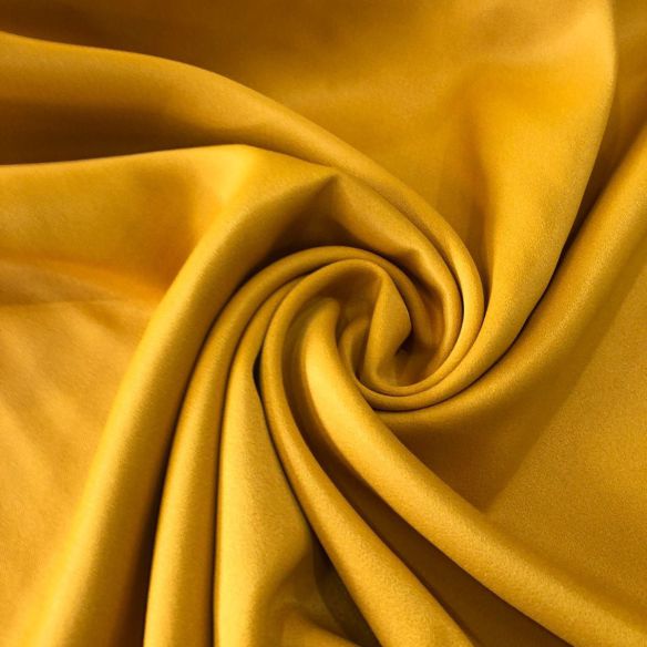 Tecido Crepe Patou Amarelo Medalhão • Conexão Tecidos