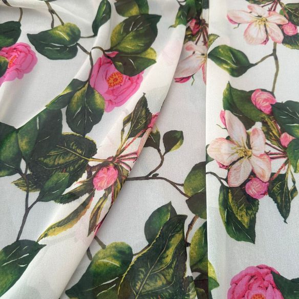 Tecido Musselina Toque De Seda Estampada Camélia Delicata • Conexão