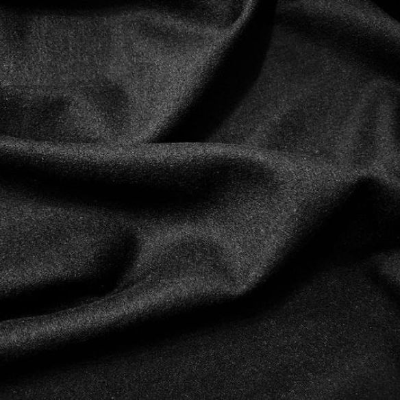 LÃ PURA PRETA • Conexão Tecidos