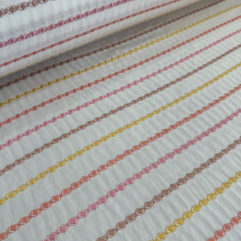 Tecido Viscose Bordada Fundo Branco • Conexão Tecidos