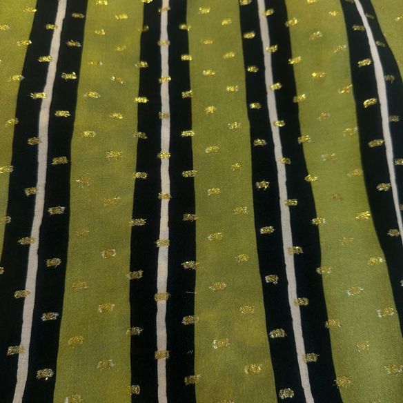 VISCOSE ESTAMPA EXCLUSIVA FOIL. 