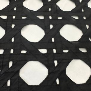 Tecido Crepe Ggt Exclusivo Bordado • Conexão Tecidos 2