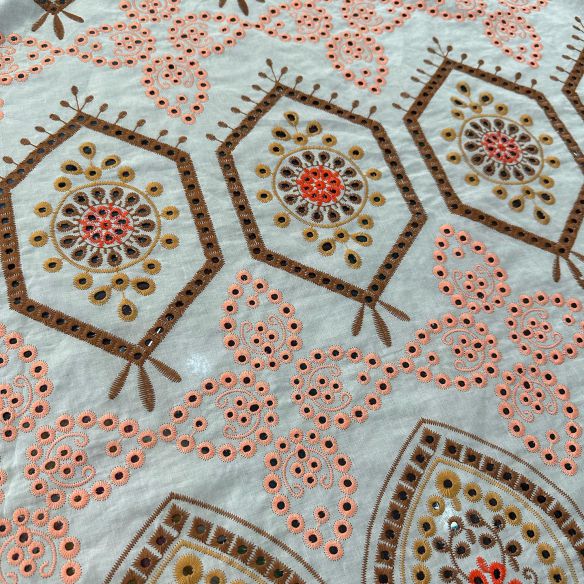 Tecido Lese De Algodão Tricolor Ana Maria • Conexão Tecidos