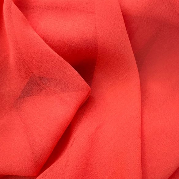 GEORGETE DE SEDA CORAL. 