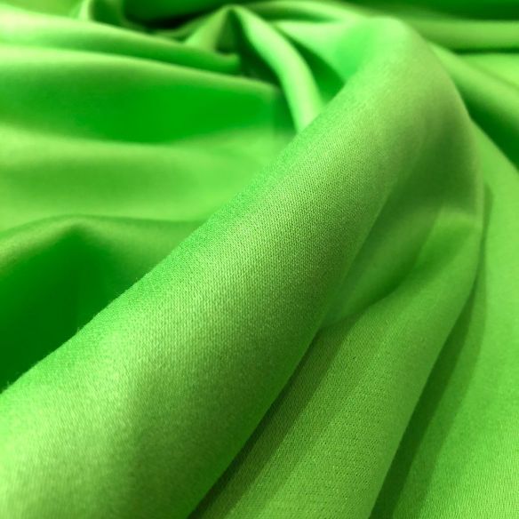 Tecido Viscose Lisa Premium Acetinada Verde Lima Exclusiva • Conexão