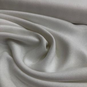 Tecido Viscose Lisa Premium Branca • Conexão Tecidos