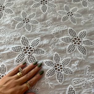 RENDA RICHELIEU FLORES • Conexão Tecidos 2