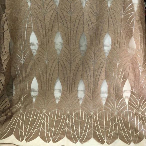 Tecido Tule Bordado Dourado Arabesco • Conexão Tecidos