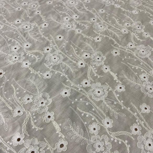 Tecido Lese Soutache Floral Amanda • Conexão Tecidos