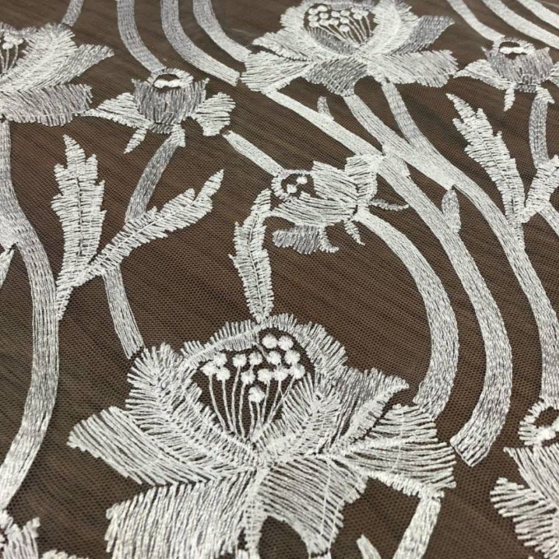 TULE BORDADO BRANCO • Conexão Tecidos