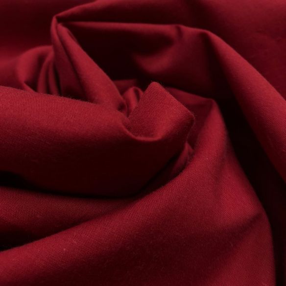 TECIDO CAMBRAIA DE ALGODÃO VERMELHO • Conexão Tecidos