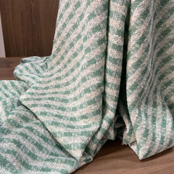 TECIDO TWEED DE MALHA VERDE ÁGUA • Conexão Tecidos