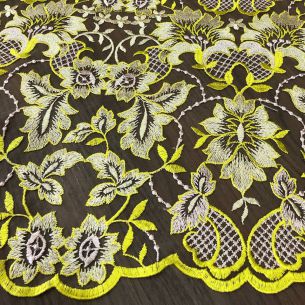 TULE BORDADO AMARELO • Conexão Tecidos