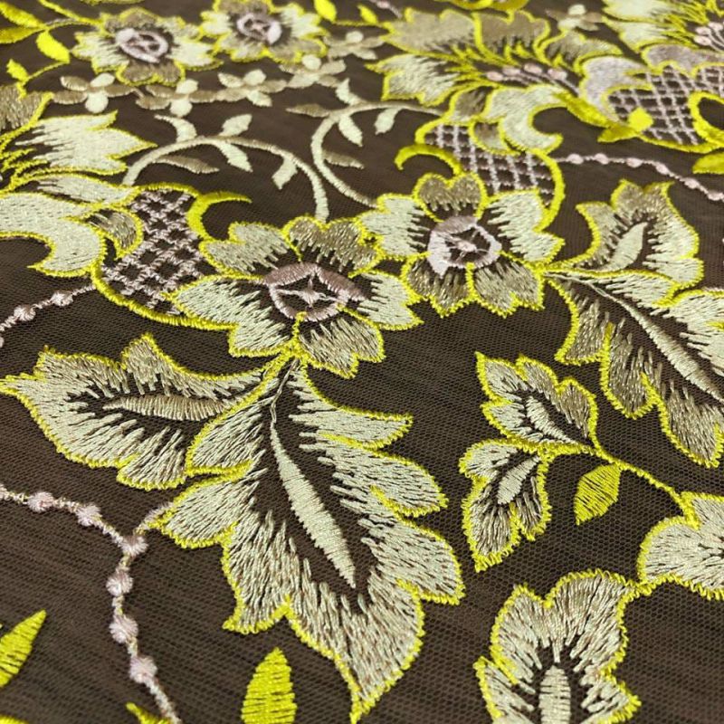 TULE BORDADO AMARELO • Conexão Tecidos