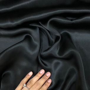 Tecido Cetim de Seda Liso Preto • Conexão Tecidos 2