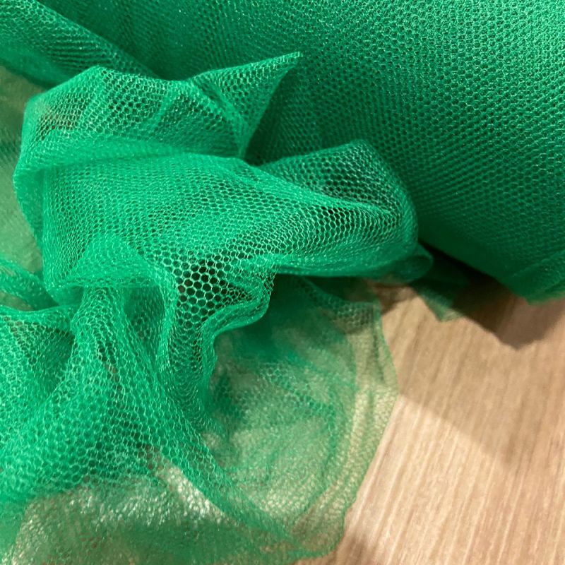 Tecido Tule Comum Verde Bandeira • Conexão Tecidos