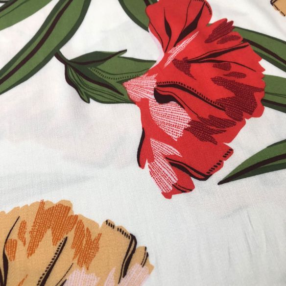 Tecido Viscose Floral Lily • Conexão Tecidos Tecido Viscose Floral Lily • Conexão Tecidos