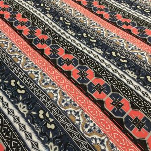 CREPE DE CHINE ESTAMPADO FANTASIA • Conexão Tecidos