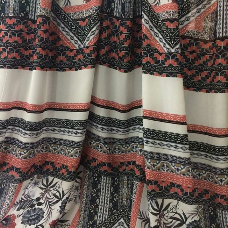 Tecido Crepe De Chine Estampado Fantasia Quadros • Conexão Tecidos