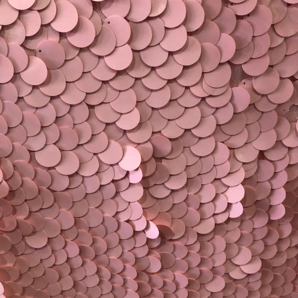 Tecido Maxi Paetê Rosa Bebê.  Tecido Maxi Paetê Rosa Bebê.