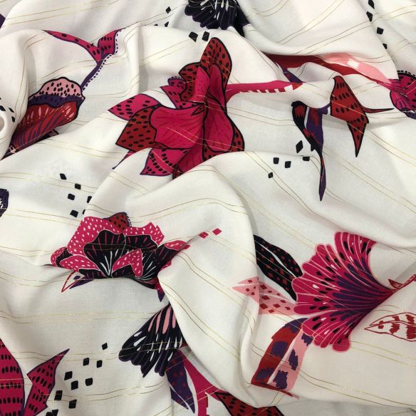 Tecido Viscose Estampada Floral Amarylis • Conexão Tecidos