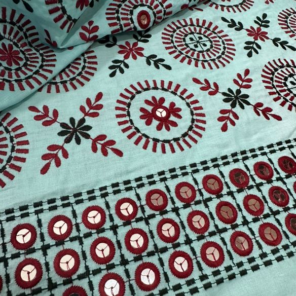 LESE DE ALGODÃO BICOLOR BARRADO • Conexão Tecidos LESE DE ALGODÃO BICOLOR BARRADO • Conexão Tecidos