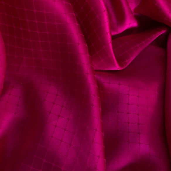 TECIDO CETIM DE SEDA ROSA JAZZ MAQUINETADO • Conexão Tecidos TECIDO CETIM DE SEDA ROSA JAZZ MAQUINETADO • Conexão Tecidos